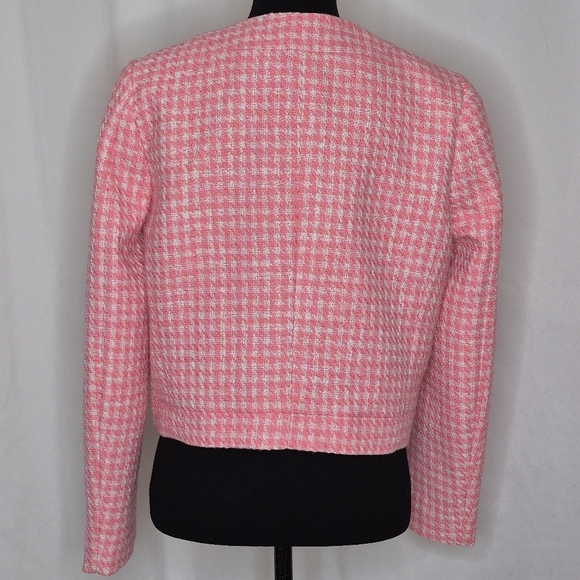 J. Crew Factory Tweed Button Front Patch Pocket Pink Lady Jacket - Size 6 - Picture 6 of 12